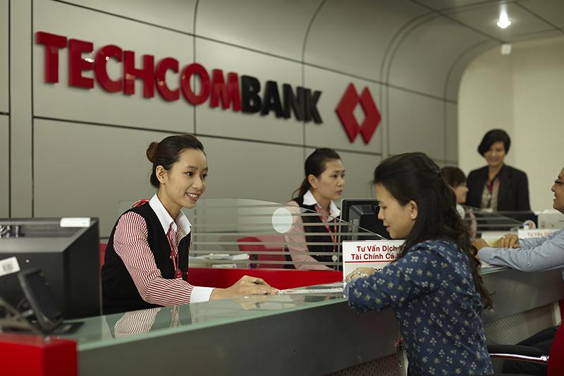 Điểm qua lịch làm việc trong tuần của ngân hàng Techcombank trước khi giải đáp thắc mắc ngân hàng có làm việc thứ 7 không?