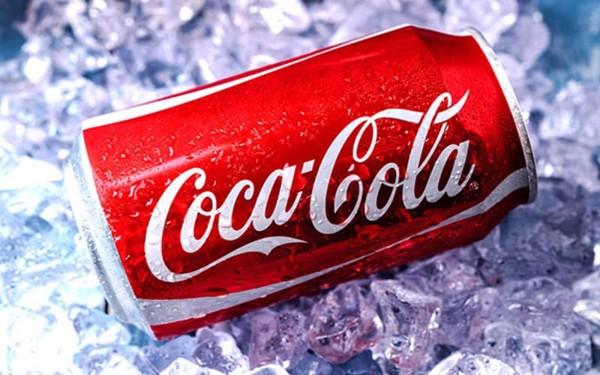 1 lon coca bao nhiêu calo? Uống nhiều có sao không?