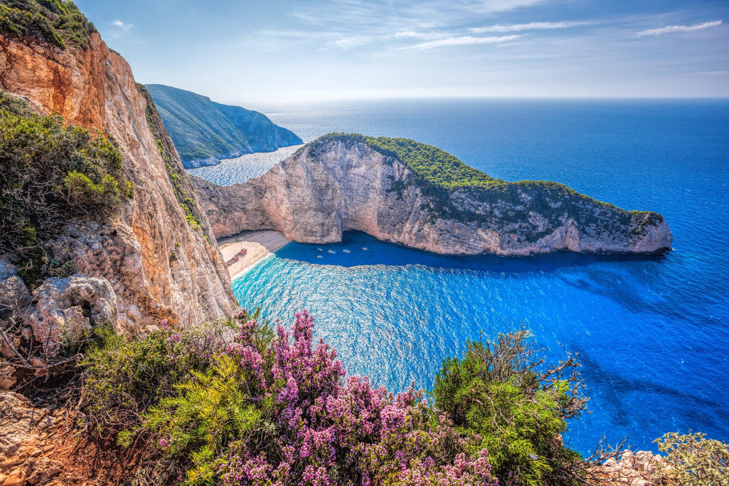 Ảnh cảnh đẹp thiên nhiên eo biển Navagio