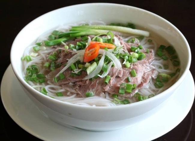 Cách nấu phở bò không ninh xương liệu có ngon