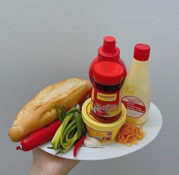 Cách Làm Bánh Mì Nướng Muối Ớt Siêu Ngon