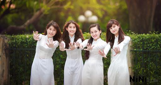 nguoi-map-beo-nen-mac-ao-dai-hoc-sinh-nhu-the-nao