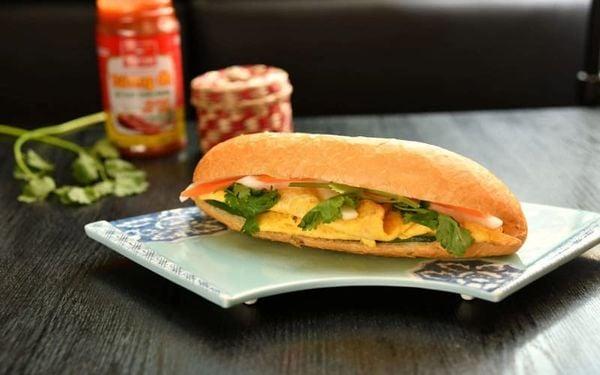 banh mi bao nhieu calo