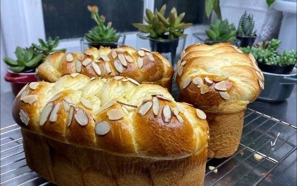 Bánh mì hoa cúc chứa bao nhiêu calo? Ăn nhiều có béo không?